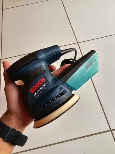 Lixadeira Bosch Gex 125-1 AE