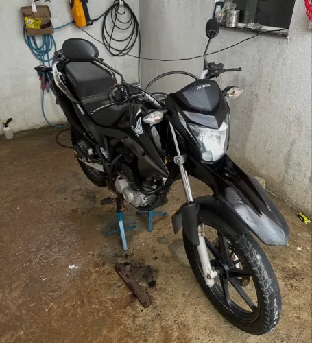 Bros 160