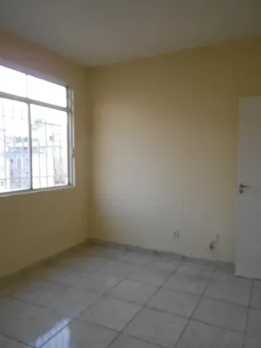 3 quartos Edifício Bento Paixão ótima localização