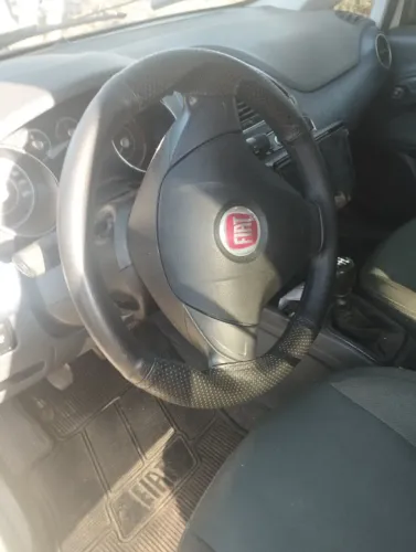 Fiat Punto Attractive 1.4 Fire Flex 8V 5P 2016