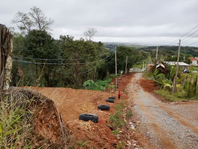 TERRENO DE CHÁCARA VENDO OU TROCO 