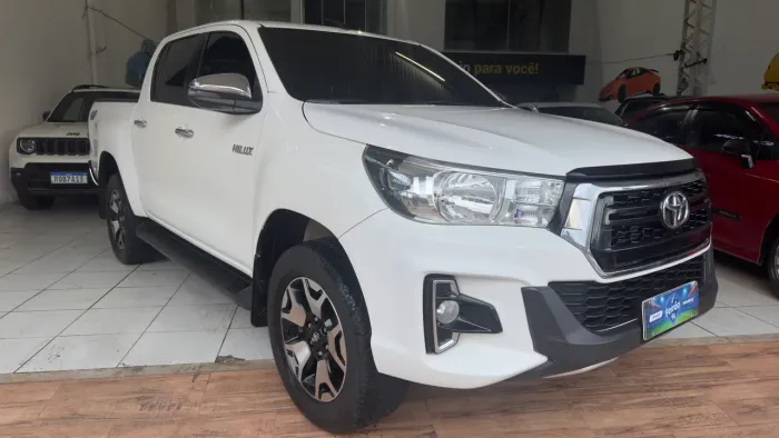 Toyota Hilux CD SRV 4X4 2.8 TDI Diesel Aut. 2020