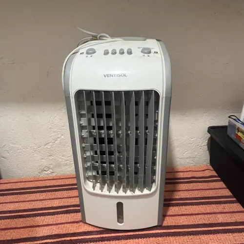 Umidificador de quarto midea