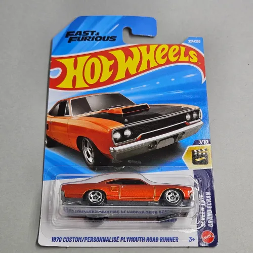 Hot Wheels Velozes e Furiosos Plymouth Road Runner 1 64