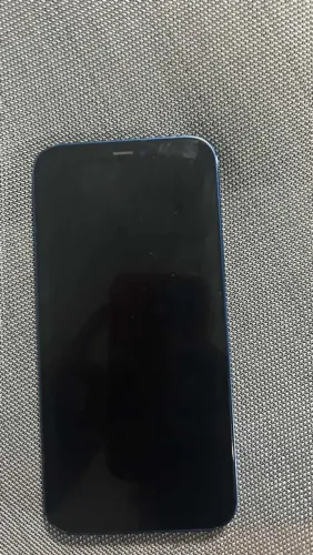 Iphone 12 128 Gb vai com carregador