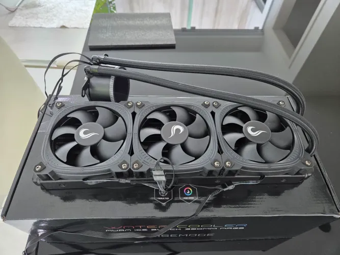 Water Cooler rise mode aura ice Black 360mm