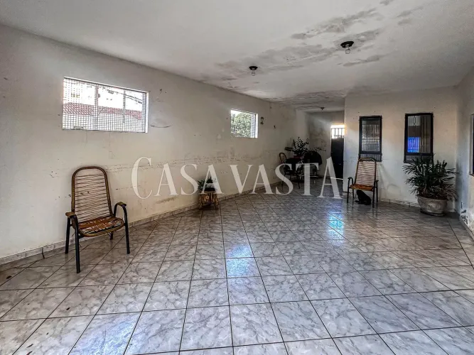 Casa Padrão no bairro Vila Mendonça (02 quartos)