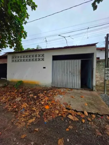 CASA NO BAIRRO DO ROGER NA PRINCIPAL