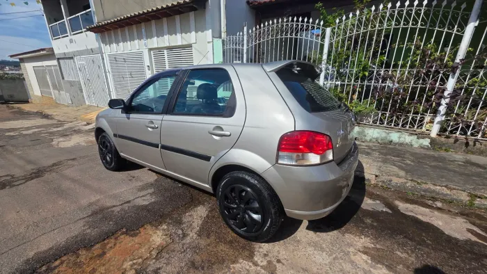 Fiat Palio ELX 1.4 MPI Fire Flex 8V 4P 2009