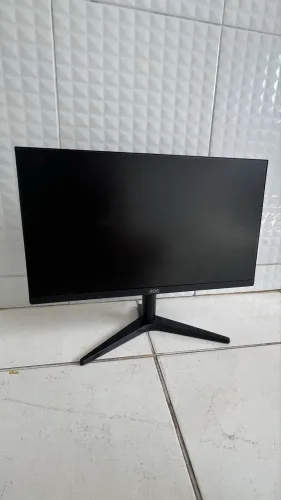Monitor AOC