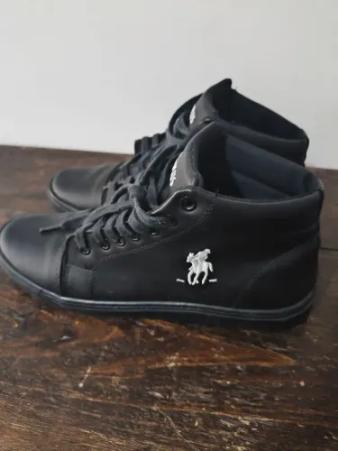 Bota Preta Couro Sintético Número 38 Semi-nova