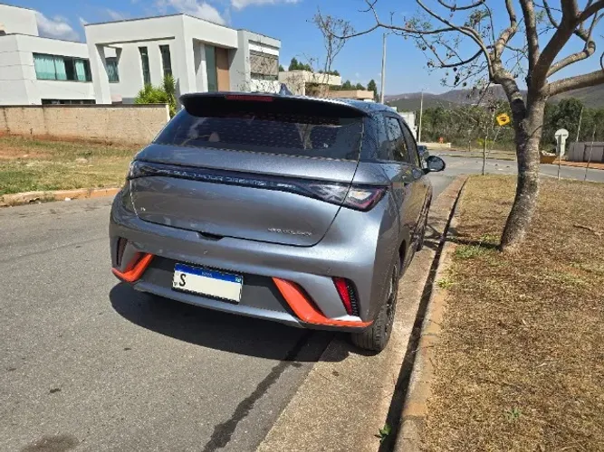 BYD Dolphin EV (Elétrico) 2024