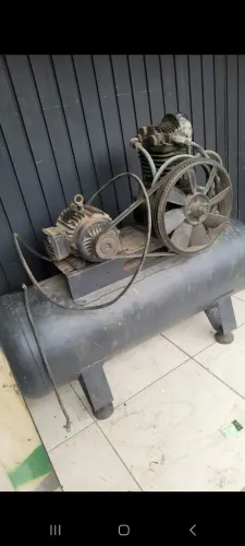 Compressor 250 LT