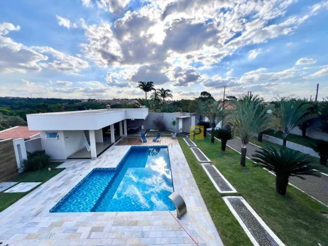 Casa com 3 dormitórios à venda, 376 m² por R$ 2.390.000,00 - Residencial Vale das Nogueira