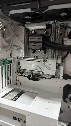 PLACA MÃE B850 AORUS ELITE + RYZEN 7 7800X3D