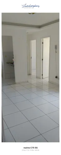 Alugo apartamento