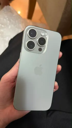 iPhone 15 Pro 1T de memória.
