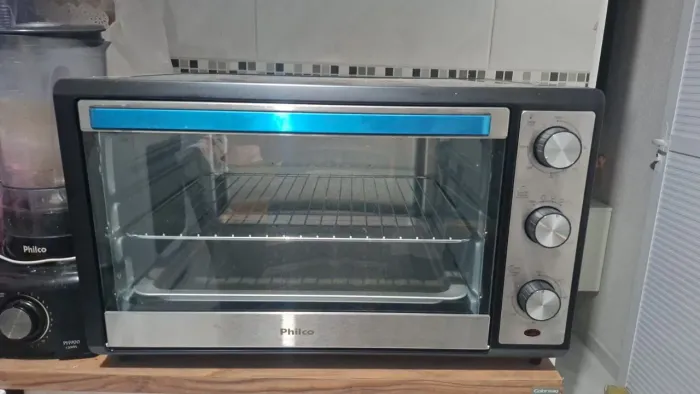 Forno eletrico philco 66L com lâmpada