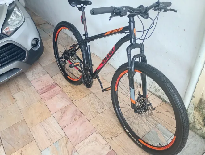 Caloi Vulcan Preta