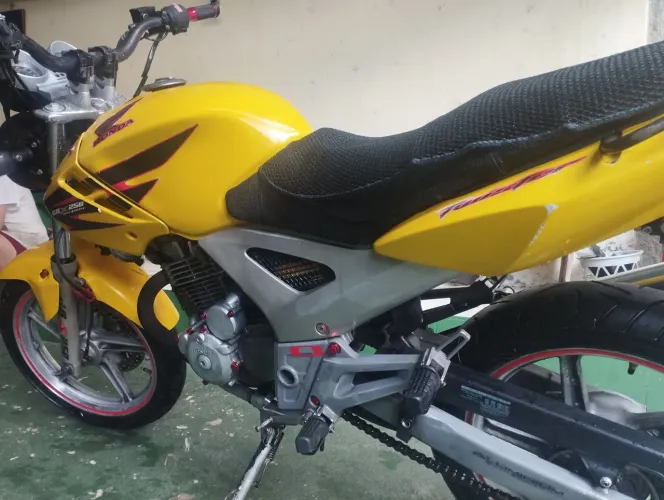 Vendo CBX Twister 