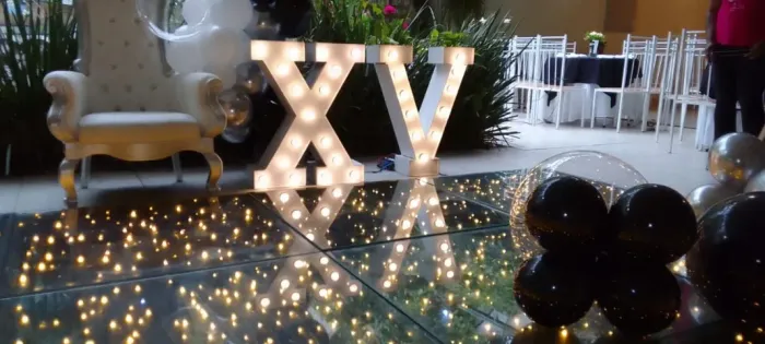 LOCAÇÃO LETRAS LUMINOSAS 
