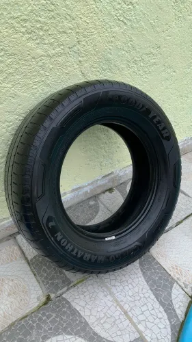 Pneu Goodyear 205/70 R15