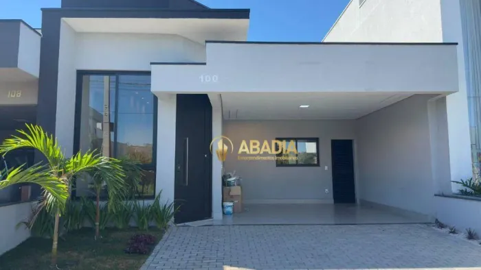 Casa com 3 dormitórios à venda, 133 m² por R$ 1.070.000 - Residencial Terras da Estância -