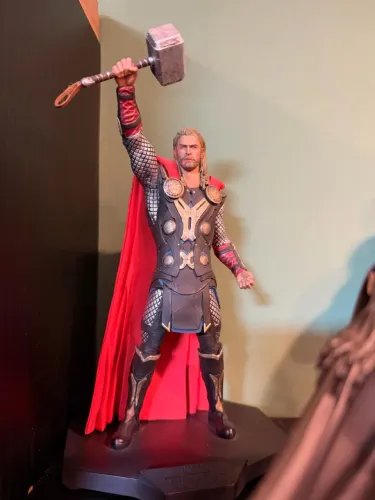 Action Figure - Thor - Iron Studios