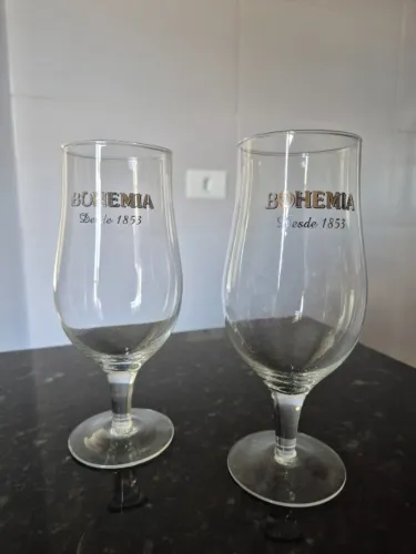 Par de copos ou taças de Chopp Bohemia 1853
