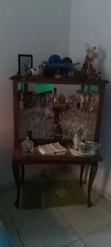 Mini cristaleira reliquia