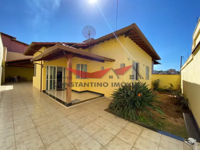Casa com 4 quartos à venda em Belo Horizonte