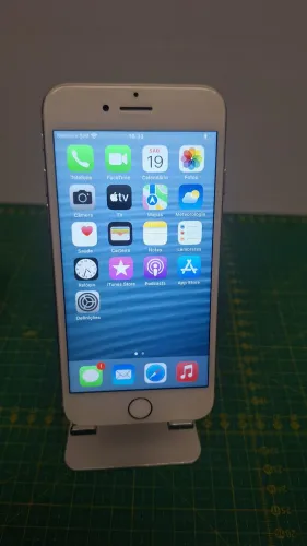 Celular iPhone 7 128 GB