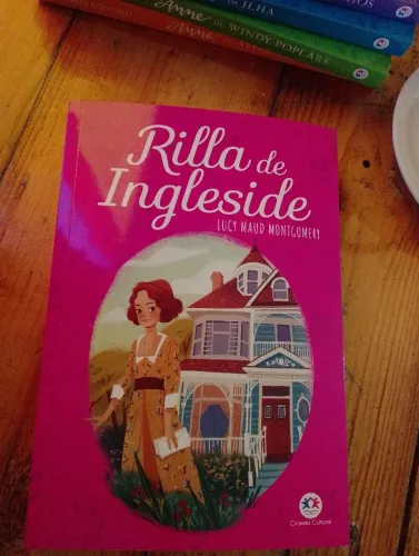 Livro Rilla de Ingleside NUNCA USADO 