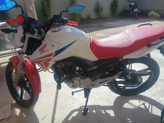 Fala comigo no zap troca em carro e a soma letra *50