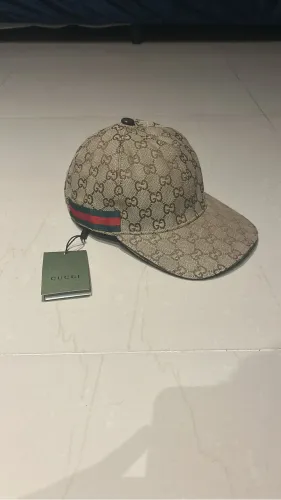 bone gucci 