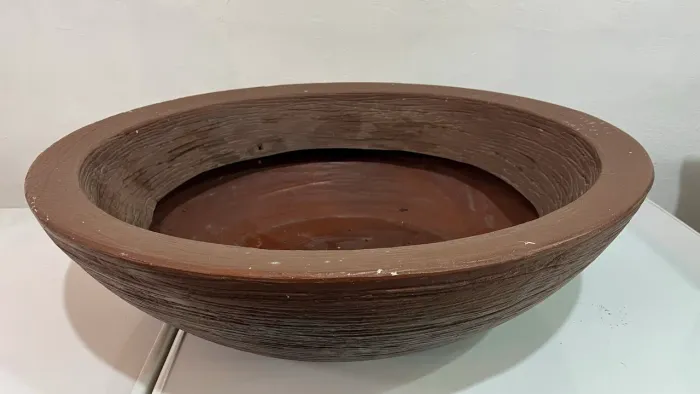 Vaso bacia Floreira 75x22 marrom para plantas