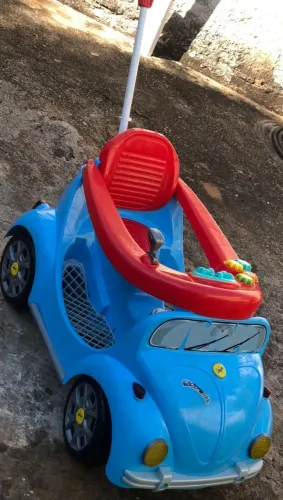 Carinho de BEBÊ fusquinha