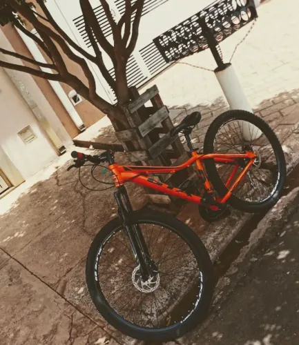 Bcicleta GTA MTB Aro 29 Muito Conservada e Pronta para Uso