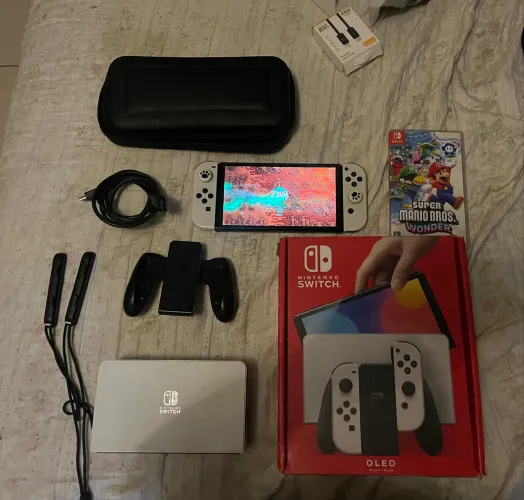 nintendo switch OLED + super mario wonder