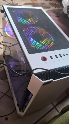Pc gamer 16gb de memória e processador 3.9