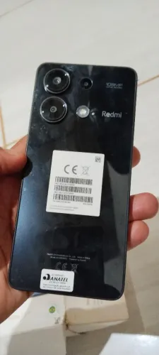 Redmim Note 13 com defeito 