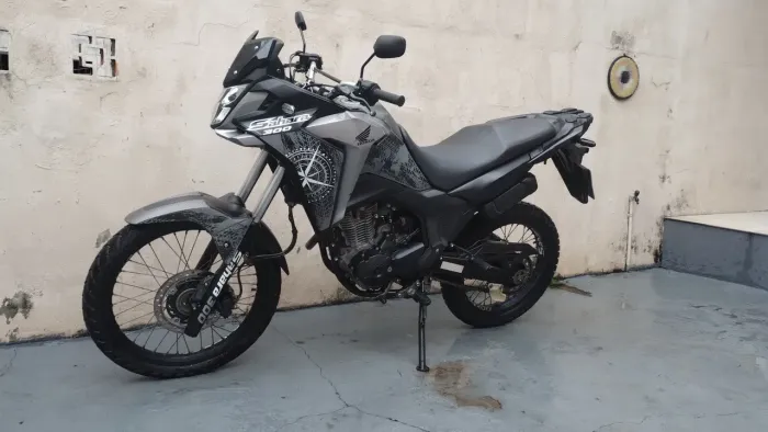 Moto Honda sahara