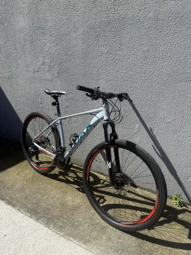 Bicicleta MTB