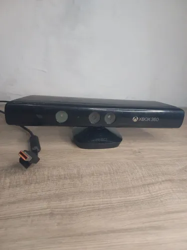 Xbox 360 Kinect original, usado e funcionando normalmente.