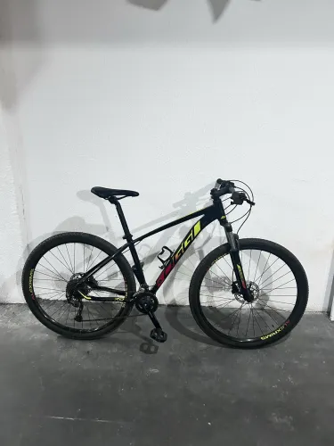 Bicicleta MTB Oggi 