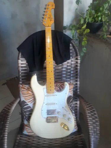 Guitarra Tagima Tarraxa Grover Cap Asato Bucker