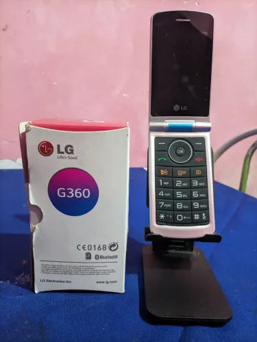 Celular LG 360