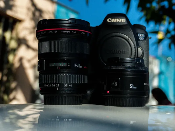 Vende-se Canon 6D