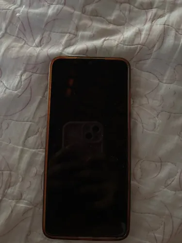 Celular E22 Motorola seminovo em perfeito estado
