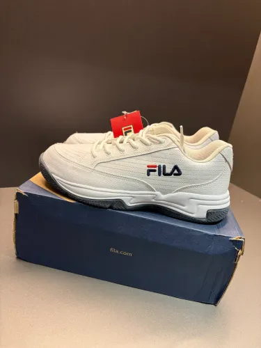 # Tênis Fila Branco tam 41 Masculino Novo c/ Etiqueta + Caixa Original (Aceito negociar)
